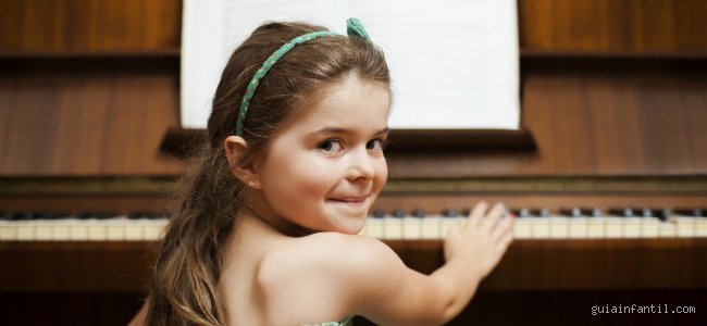 ¿Cuál es el primer instrumento que debería aprender un niño para tocar en casa?