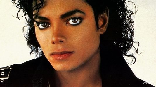 ¿Cuál es el mejor cantante de todo el mundo según la crítica actual?