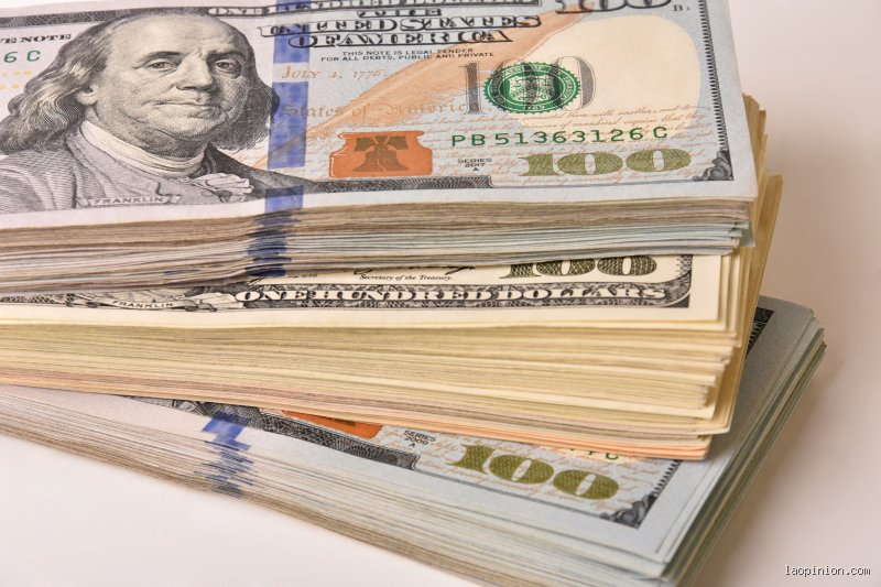 ¿Puedo vivir de los intereses de 100.000 dólares?