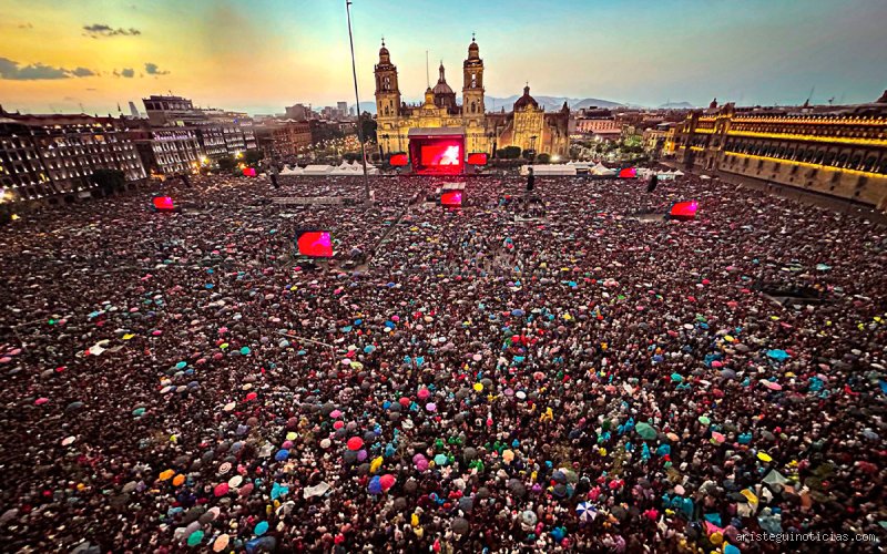¿Cuál es el concierto con mayor asistencia en el Zócalo?