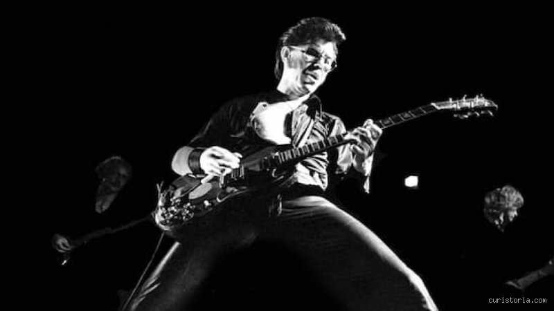 ¿Cuál es la única canción instrumental que se ha prohibido?