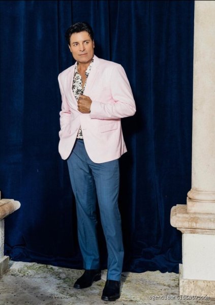 ¿Cuánto cuesta contratar a Chayanne?