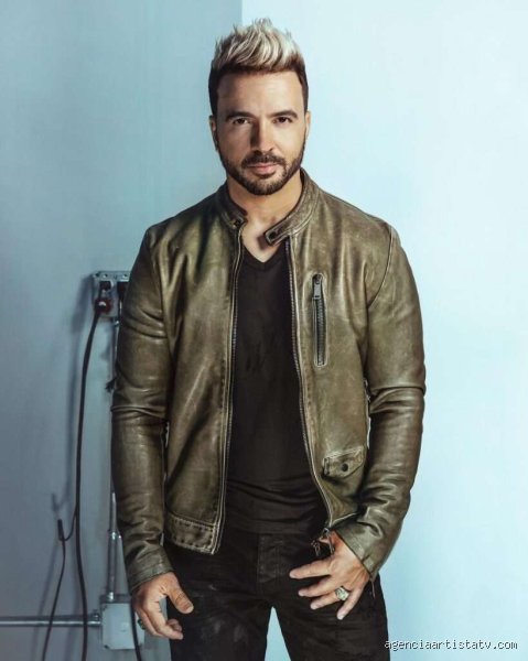 ¿Cuánto cuesta contratar a Luis Fonsi?
