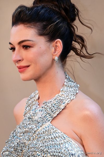 ¿Anne Hathaway es soprano?