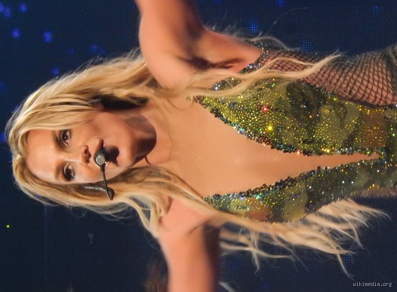 ¿Cuántas octavas tiene Britney Spears?