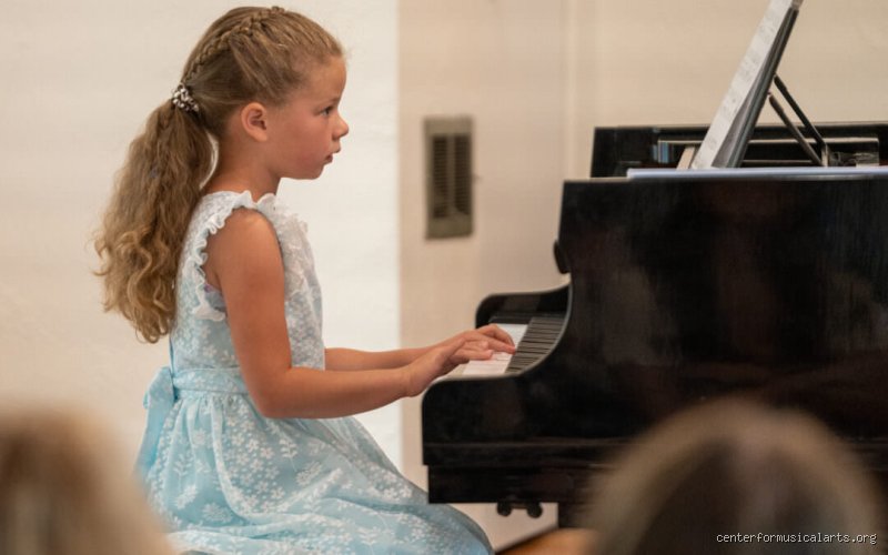 ¿Es demasiado tarde para aprender a tocar el piano a los 12 años?