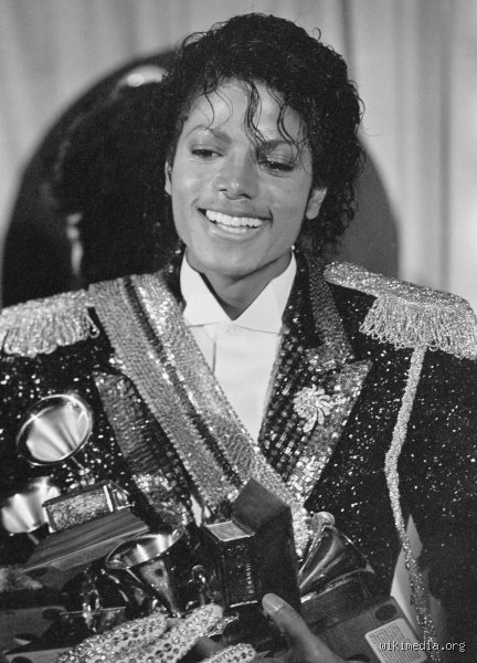 ¿Michael Jackson era vocalista o cantante?