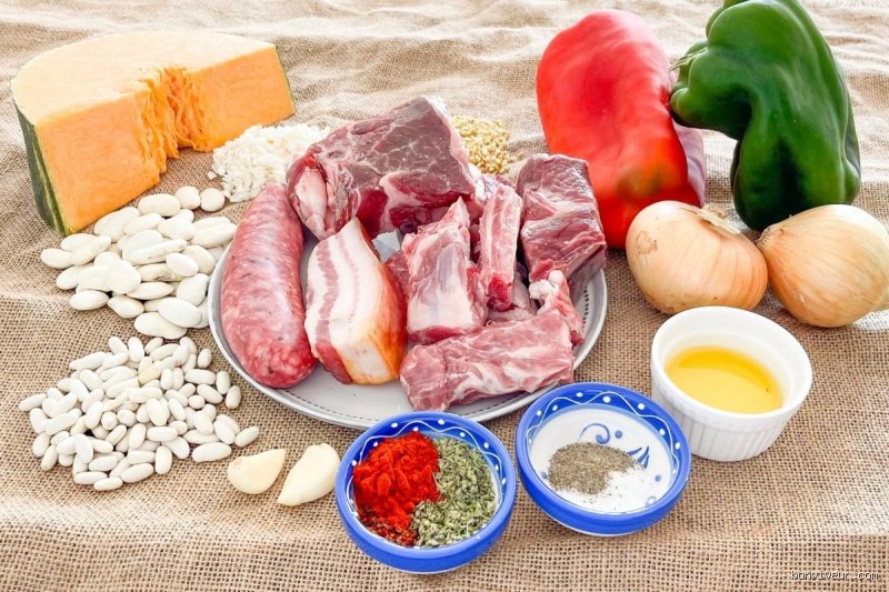 ¿Qué lleva el verdadero locro?