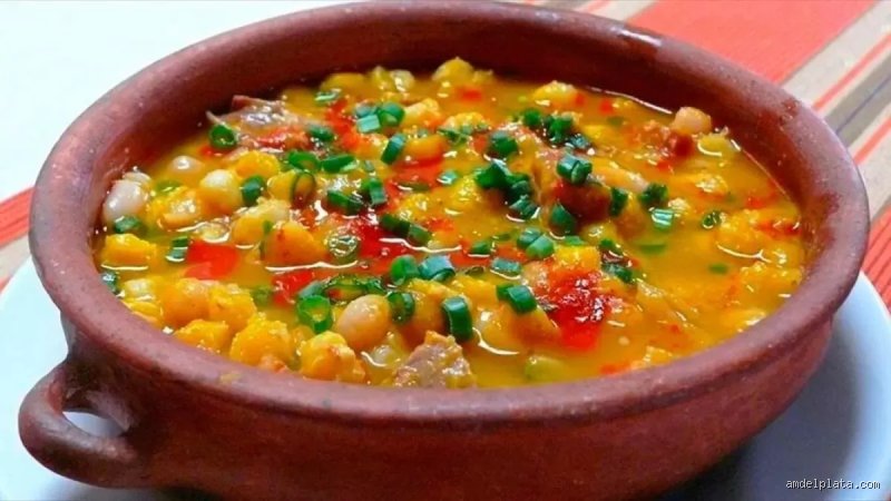 ¿Cómo se calienta el locro?