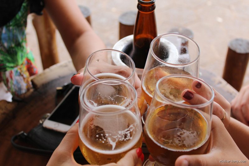 ¿Cuántas cervezas se puede tomar una persona hipertensa?