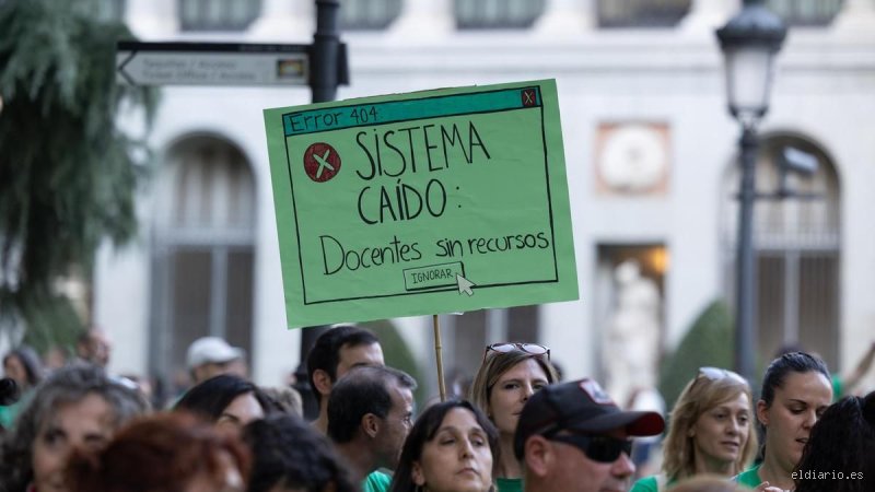 ¿Cuando un profesor pasa a indefinido?