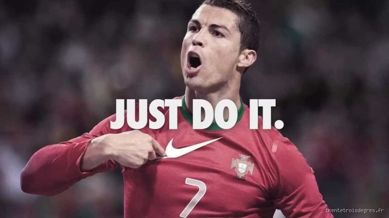 ¿Le pagó Nike a Ronaldo mil millones de dólares?