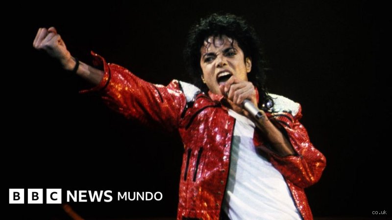 ¿Cómo se hizo el cantante Michael Jackson?