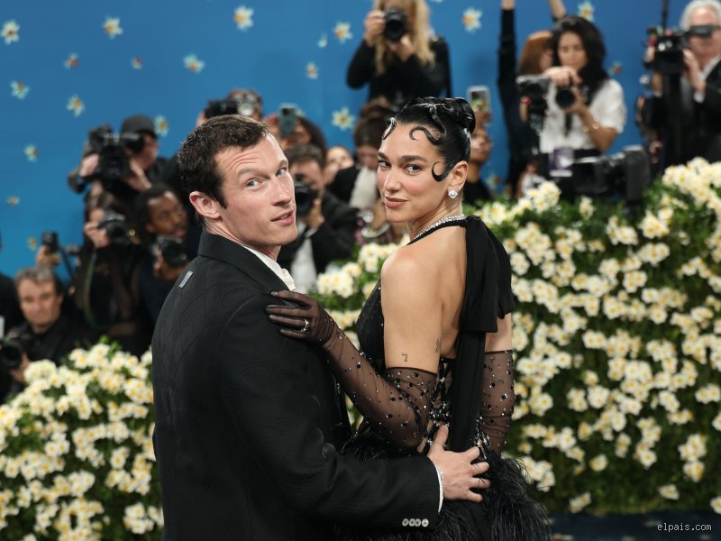 ¿Cuánto cobra Dua Lipa por una boda?