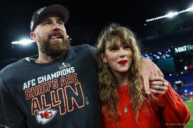 ¿Cuánto gana el novio de Taylor Swift al año?