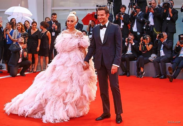 ¿De verdad son buenos amigos Bradley Cooper y Lady Gaga?
