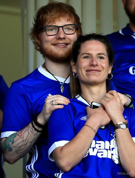 ¿Dónde trabaja la mujer de Ed Sheeran?