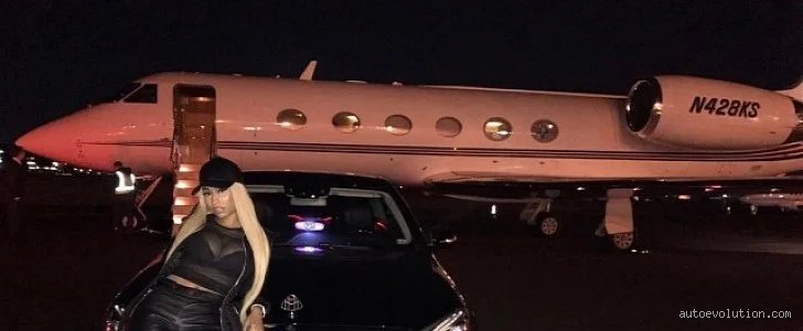¿Tiene Nicki Minaj un jet privado?