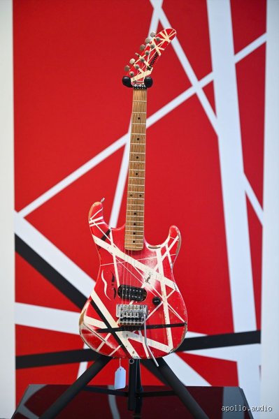 ¿Cuáles son las 5 guitarras más caras del mundo?