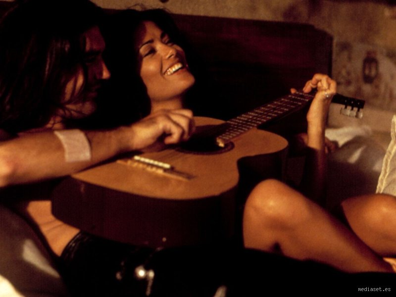 ¿Tocar guitarra te hace más atractivo?