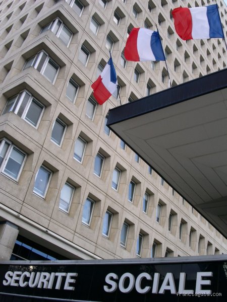 ¿Puedo cobrar la Seguridad Social y vivir en Francia?