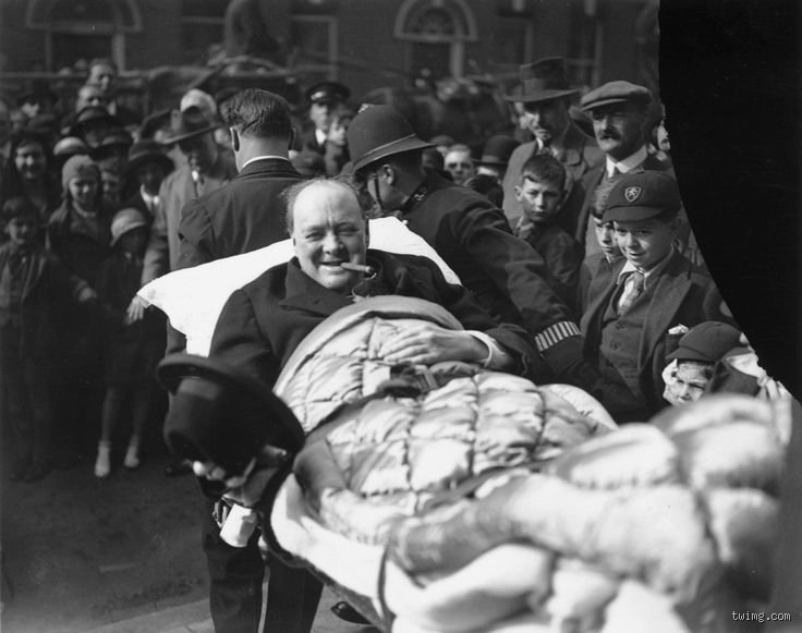 ¿Trabajaba Winston Churchill desde la cama?