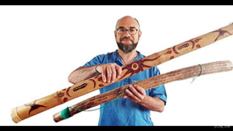 ¿Cuál es el instrumento musical que contiene agua?