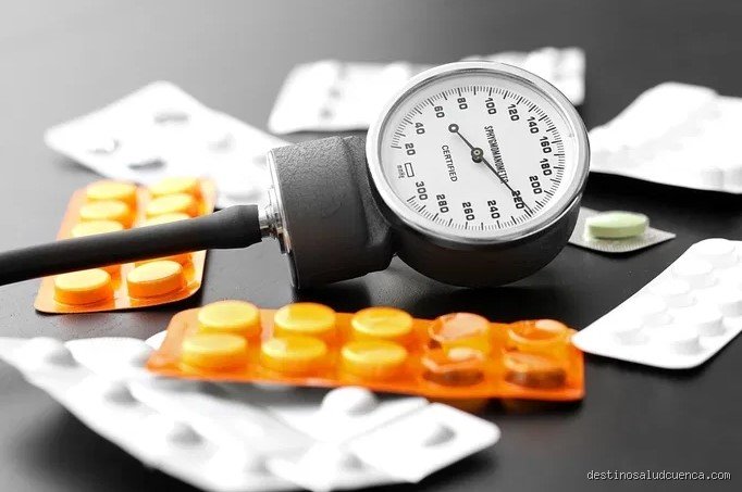 ¿Es seguro dejar de tomar la medicación para la presión arterial durante 3 días?