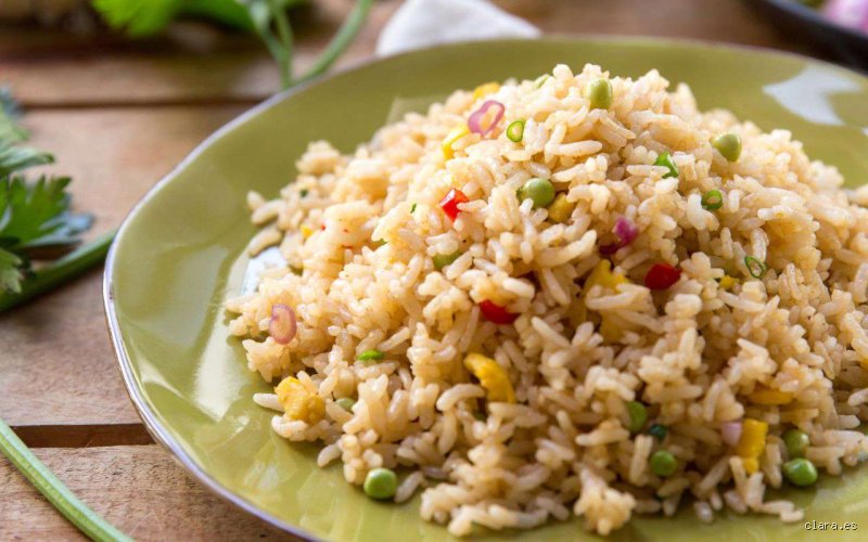 ¿Cuántas veces a la semana se recomienda comer arroz?
