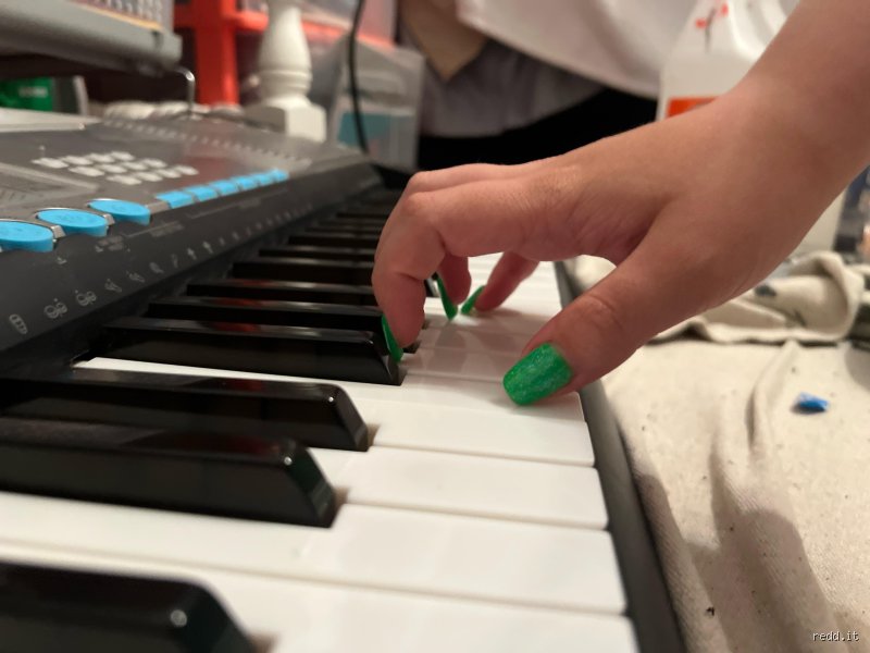 ¿Los pianistas pueden tener las uñas largas?