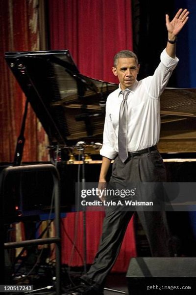 ¿Obama toca el piano?