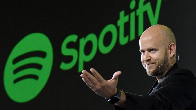 ¿Está Spotify estafando a los músicos?