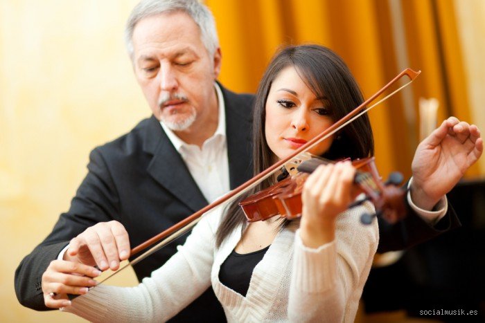 ¿Un profesor de música es un músico profesional?