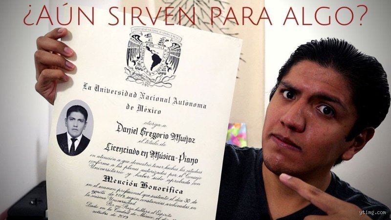 ¿Una licenciatura en música es un título universitario?
