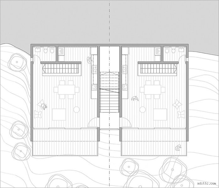 ¿Cuál es la distribución típica de una vivienda dúplex?