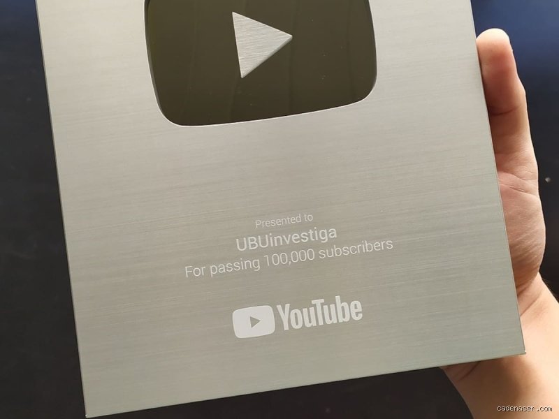 ¿YouTube ofrece algún premio por alcanzar los 100.000 suscriptores?